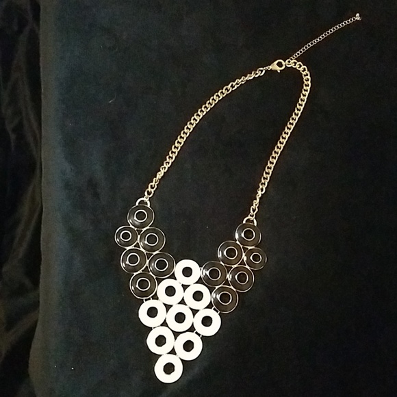 Black and white necklace 🛍3 For $15🛍 - Picture 2 of 2